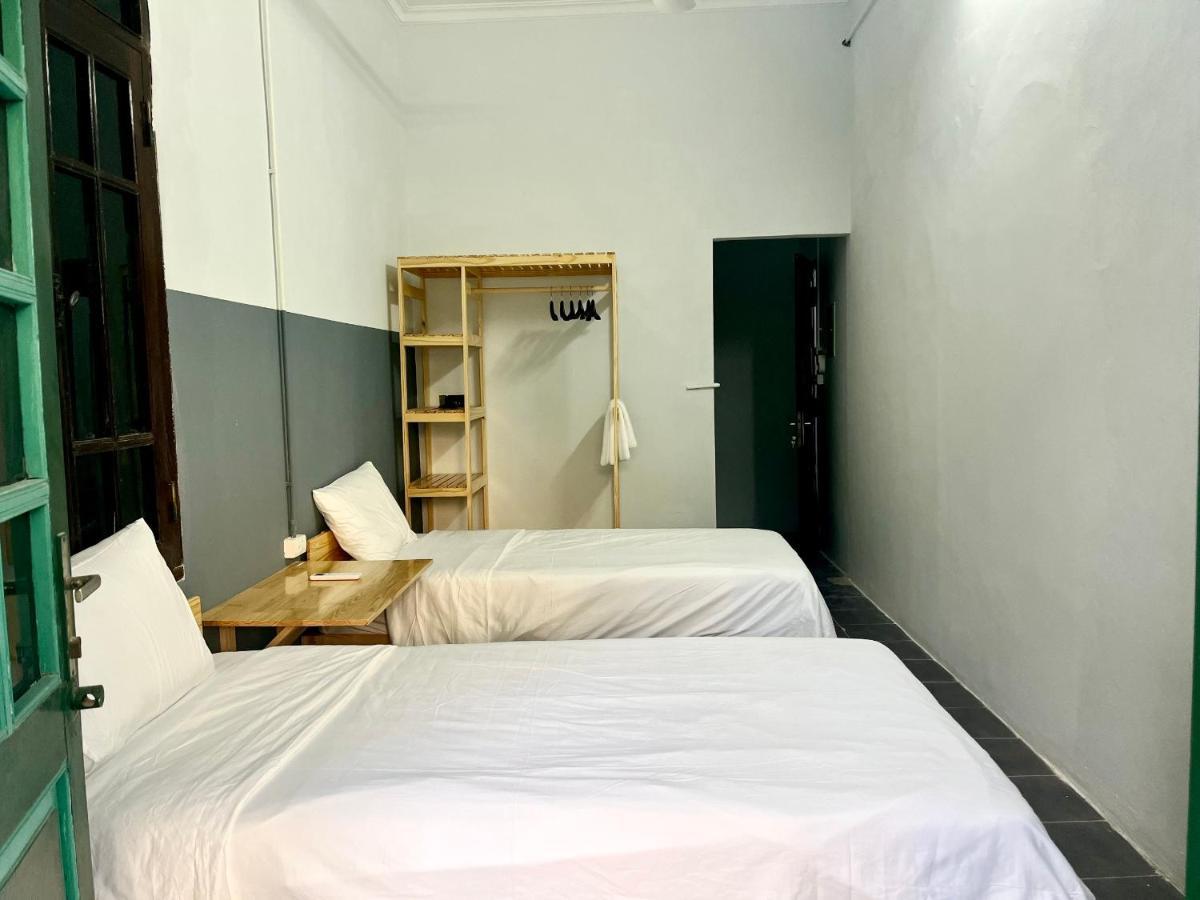 Hanoi Avana Homestay Long Bien Екстериор снимка