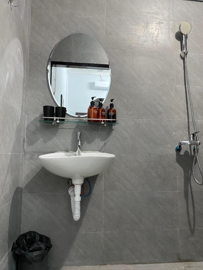 Hanoi Avana Homestay Long Bien Екстериор снимка