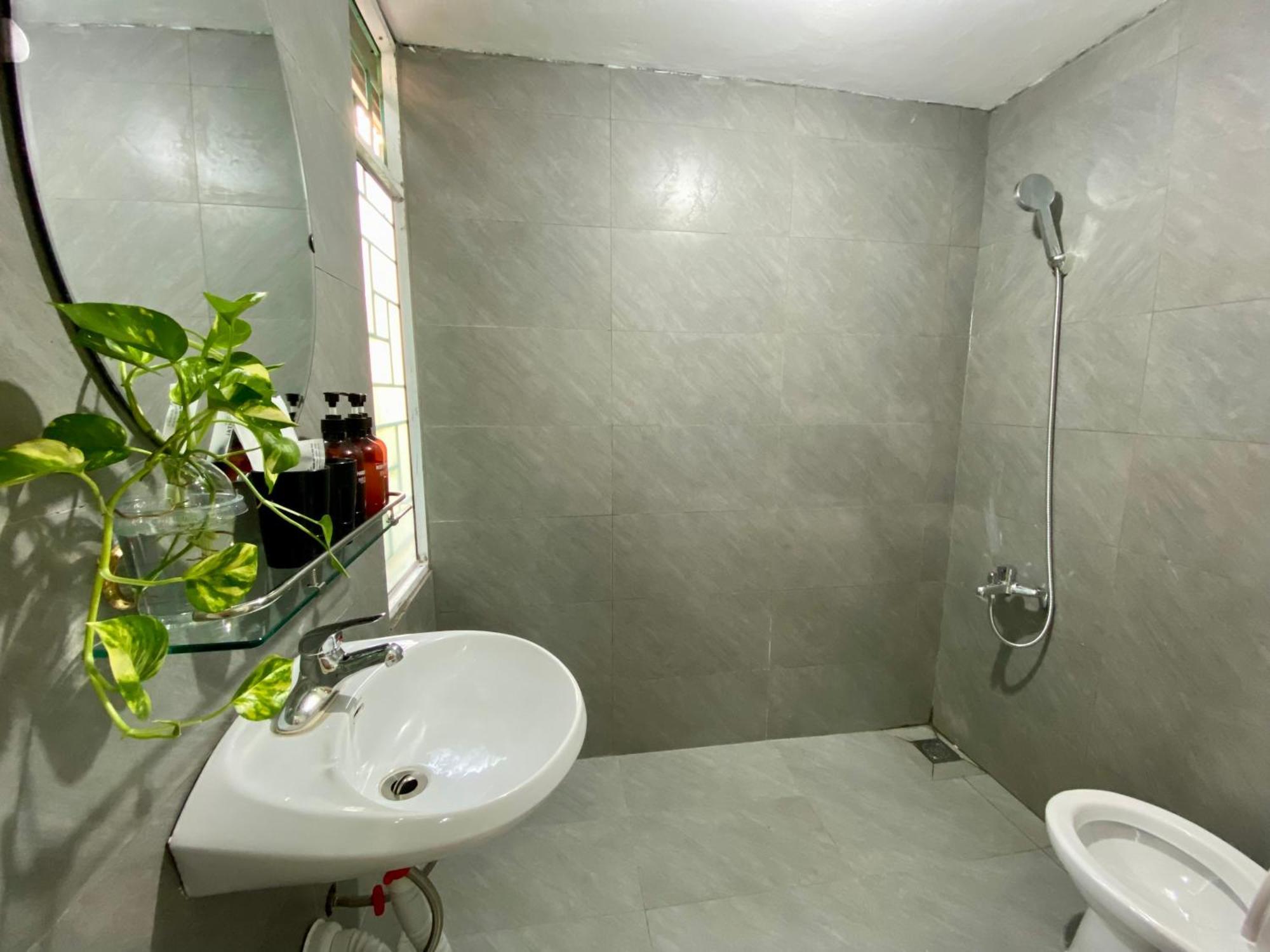 Hanoi Avana Homestay Long Bien Екстериор снимка